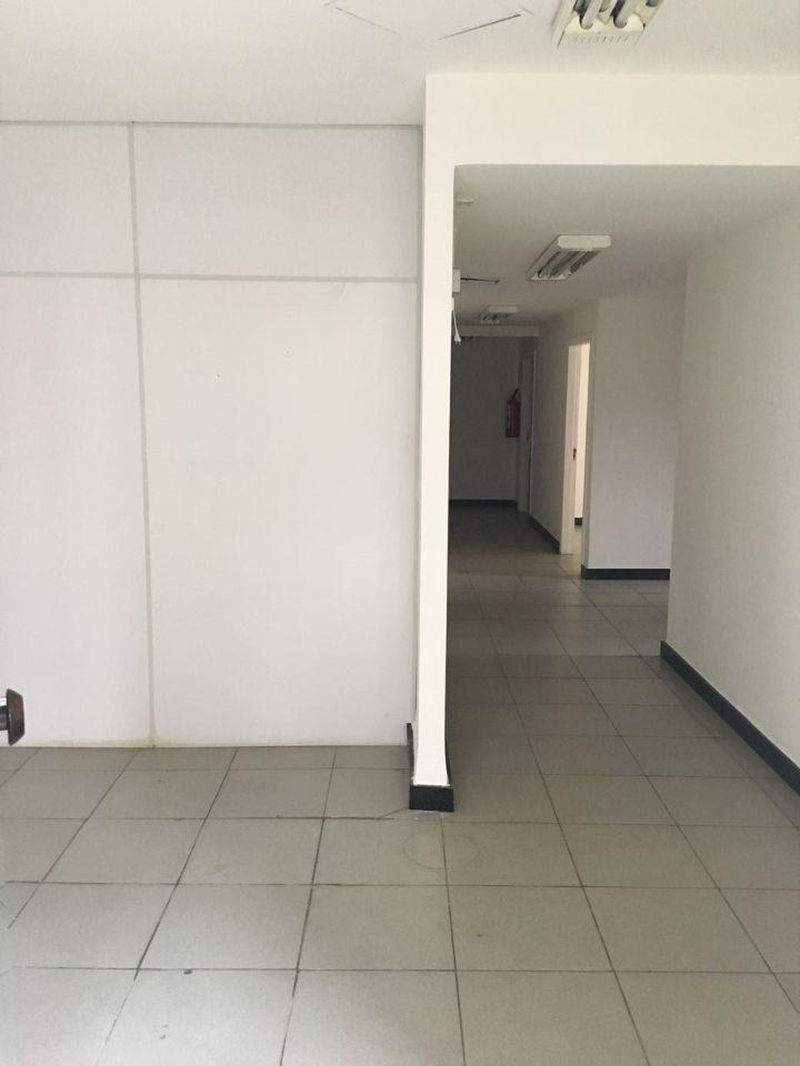 Andar, Estoril, 0 Quarto, 5 Vagas