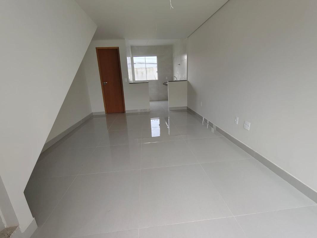 Casa, Piratininga (venda Nova), 2 Quartos, 1 Vaga, 2 Suítes
