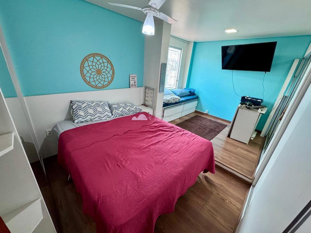 Casa, Santa Branca, 3 Quartos, 1 Vaga, 2 Suítes