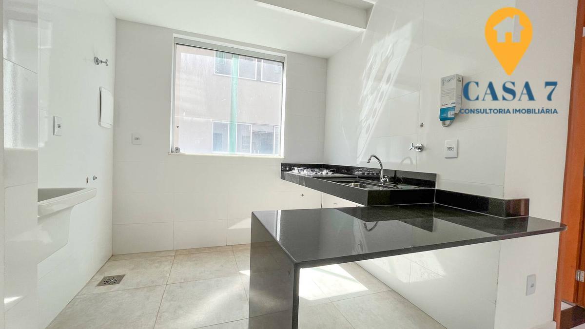 Apartamento, Serra, 2 Quartos, 2 Vagas, 1 Suíte