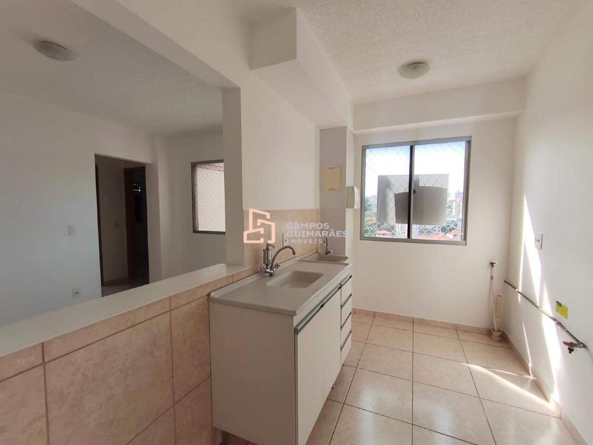 Apartamento, Santa Helena (barreiro), 2 Quartos, 1 Vaga