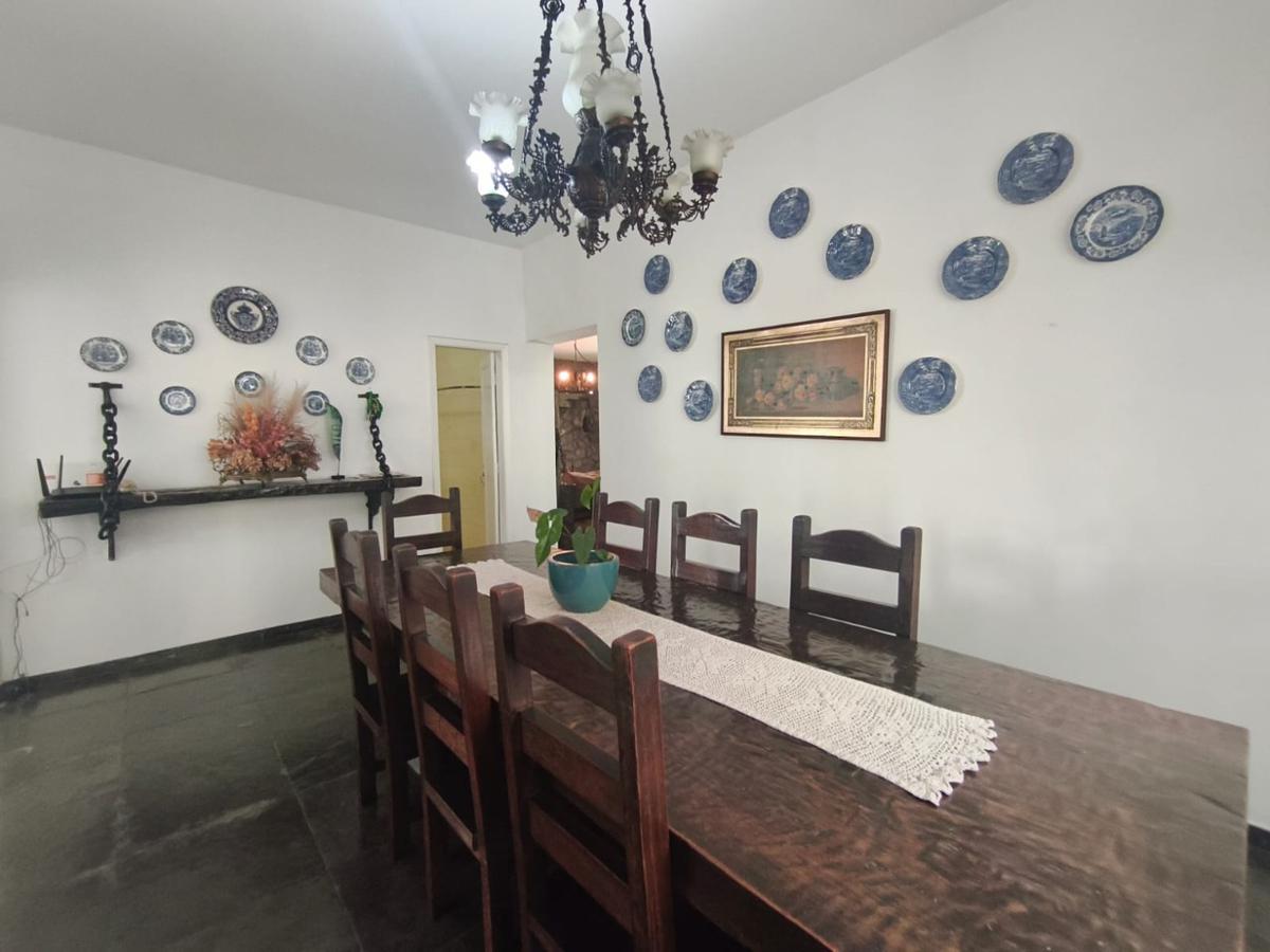 Casa, São Luiz (pampulha), 4 Quartos, 5 Vagas, 1 Suíte