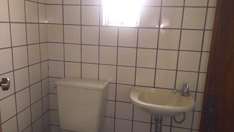 Sala, Barro Preto, 0 Quarto, 0 Vaga