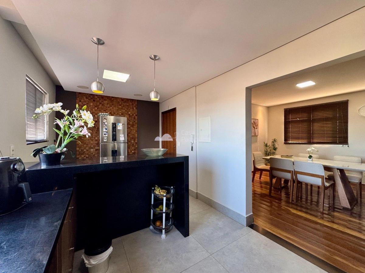 Apartamento, Jardim Atlântico, 4 Quartos, 2 Vagas, 1 Suíte