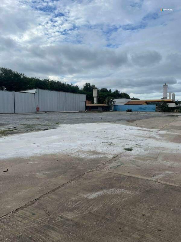 Galpão, Distrito Industrial Deputado Simão da Cunha, 0 Quarto, 0 Vaga