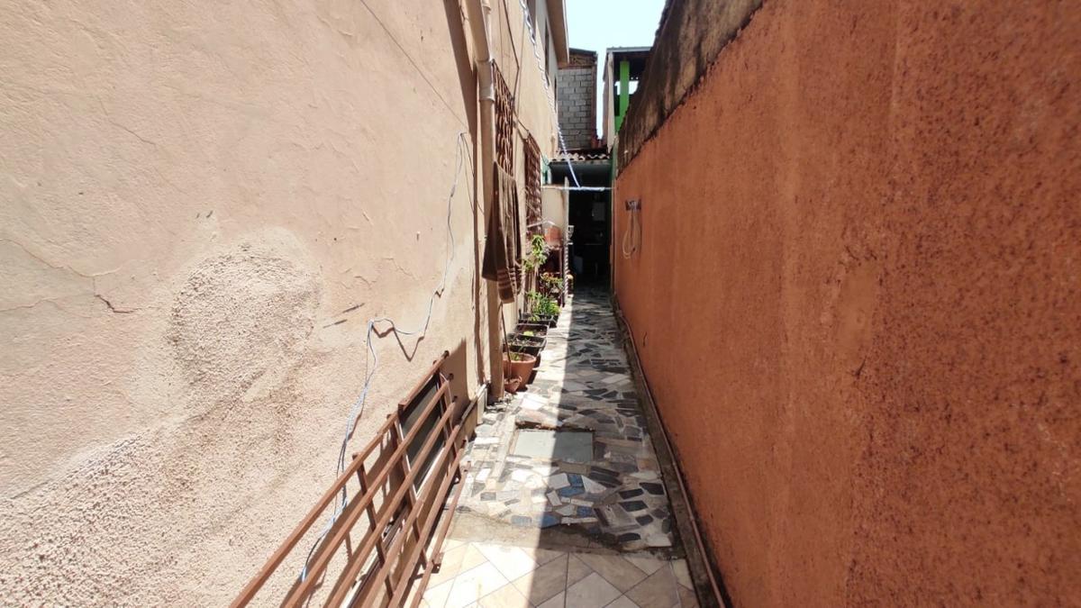 Casa, São Salvador, 3 Quartos, 2 Vagas, 1 Suíte