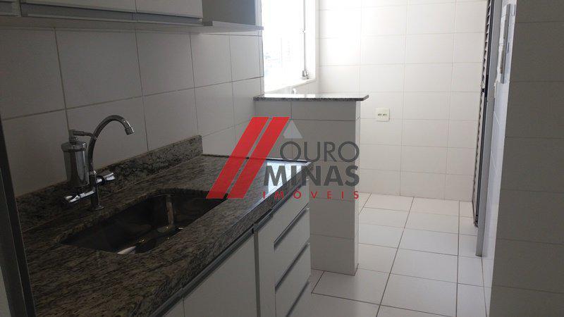 Apartamento, Floresta, 3 Quartos, 2 Vagas, 1 Suíte