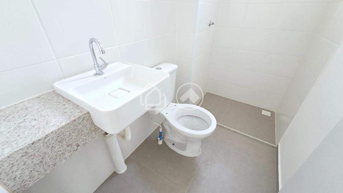 Apartamento, Estoril, 2 Quartos, 1 Vaga, 1 Suíte
