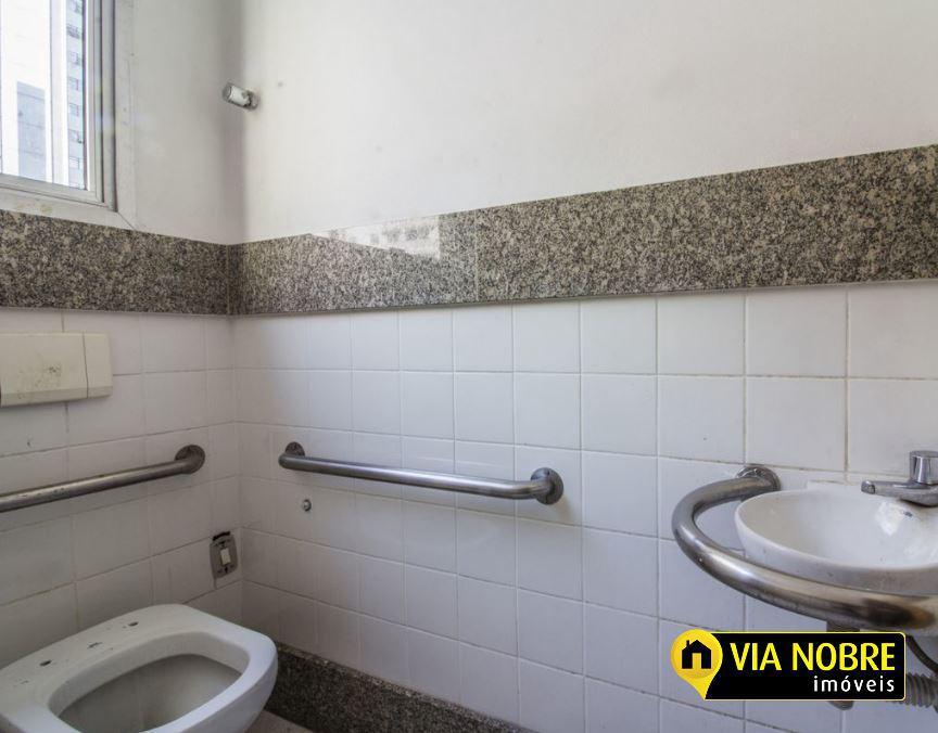 Sala, Centro