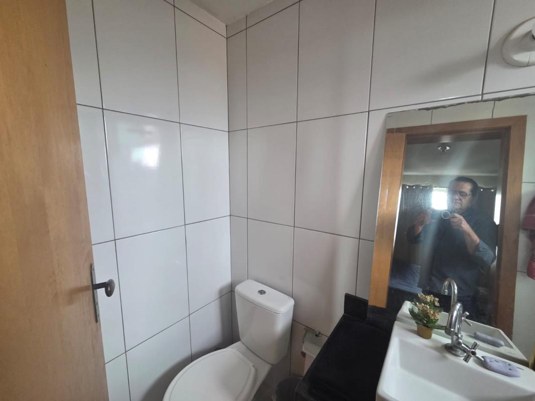 Apartamento, Coqueiros, 3 Quartos, 0 Vaga, 1 Suíte