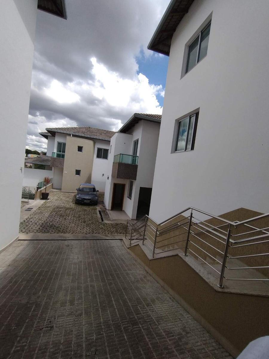 Casa, Centro, 3 Quartos, 2 Vagas, 1 Suíte