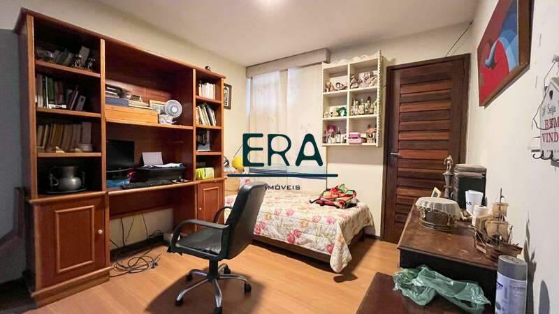 Casa, Serra, 7 Quartos, 8 Vagas, 2 Suítes