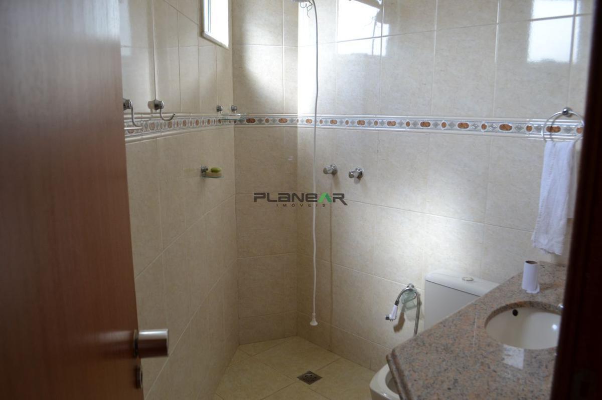 Casa, Jardim Riacho das Pedras, 4 Quartos, 5 Vagas, 1 Suíte