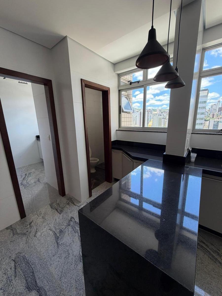 Apartamento, Savassi, 2 Quartos, 0 Vaga, 1 Suíte