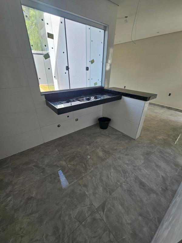Casa, Vila Verde, 2 Quartos, 2 Vagas, 1 Suíte