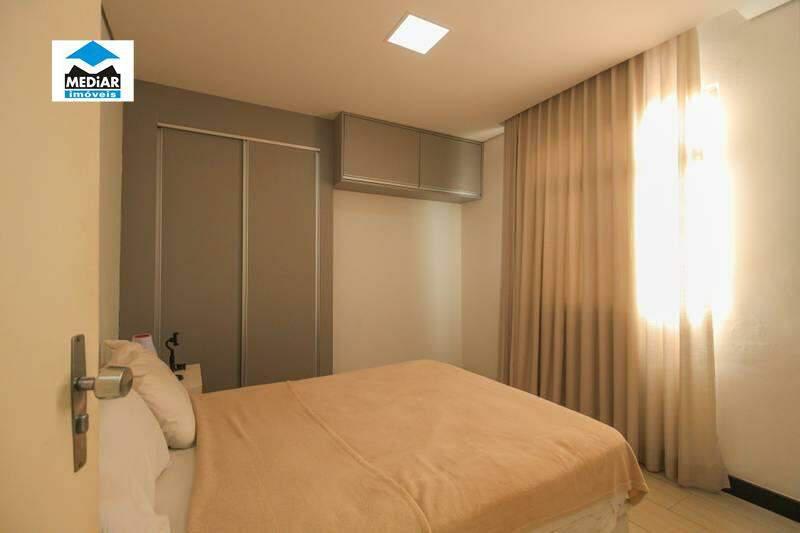 Cobertura, Sagrada Família, 3 Quartos, 1 Vaga, 1 Suíte