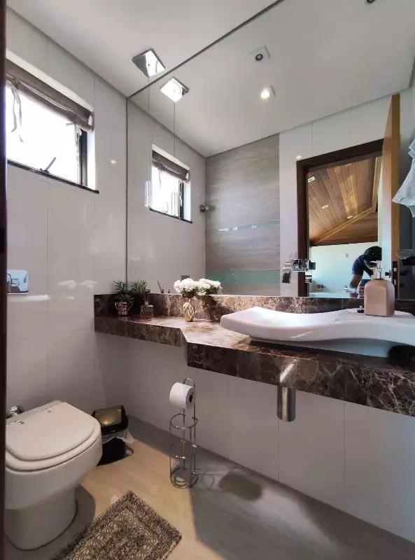 Casa, Buritis, 4 Quartos, 3 Vagas, 2 Suítes