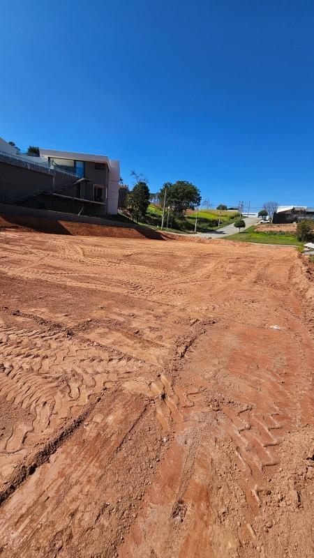 Lote, Centro, 0 Quarto, 0 Vaga