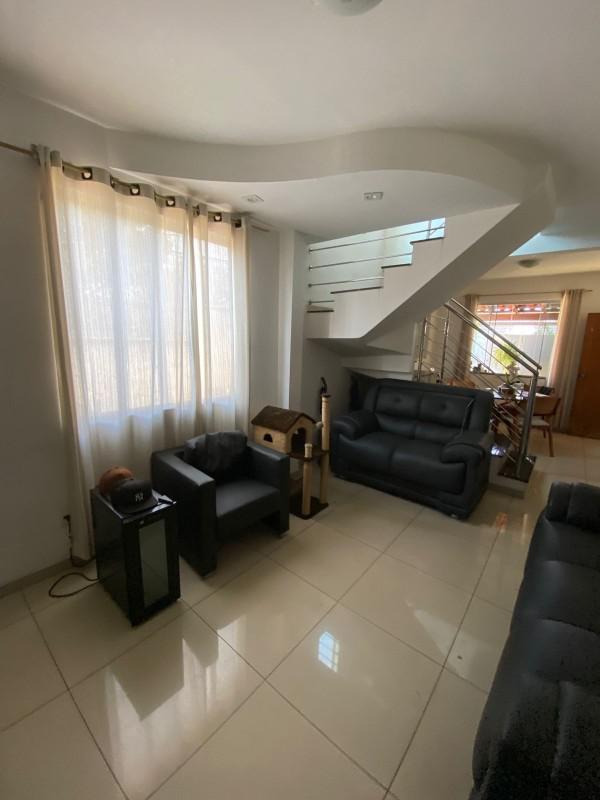 Casa, Serrano, 3 Quartos, 1 Vaga, 1 Suíte