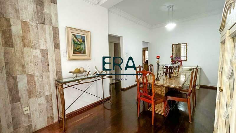 Casa, Serra, 4 Quartos, 2 Vagas, 2 Suítes