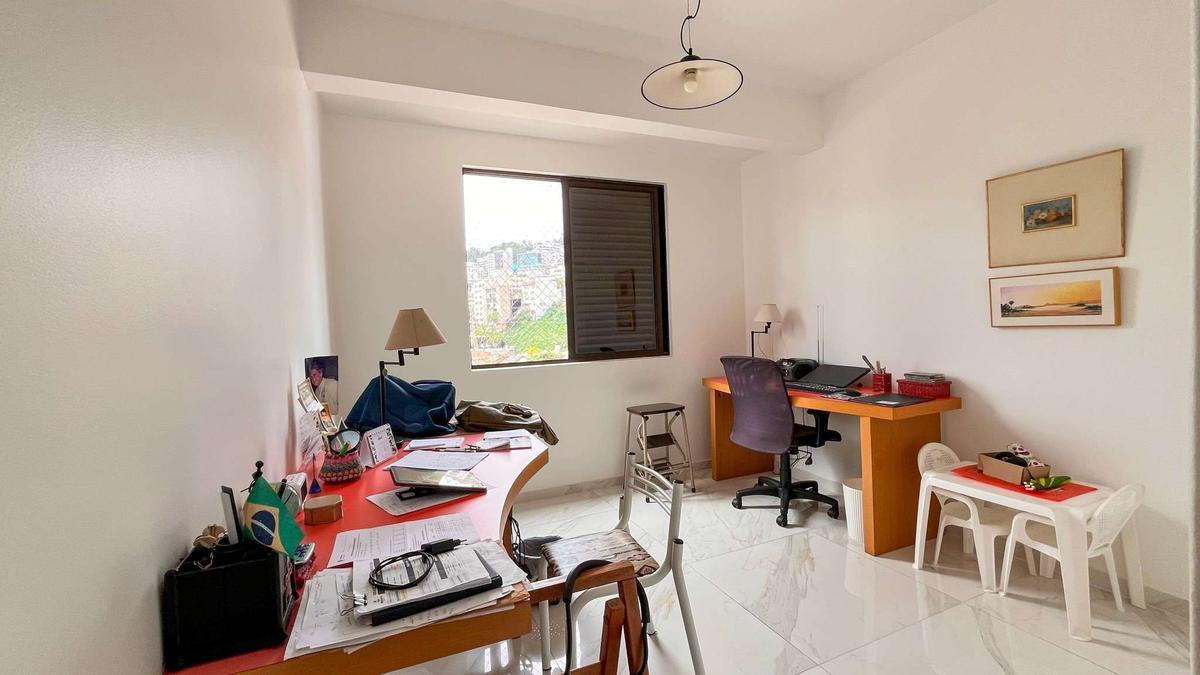 Apartamento, Santa Lúcia, 3 Quartos, 0 Vaga, 1 Suíte