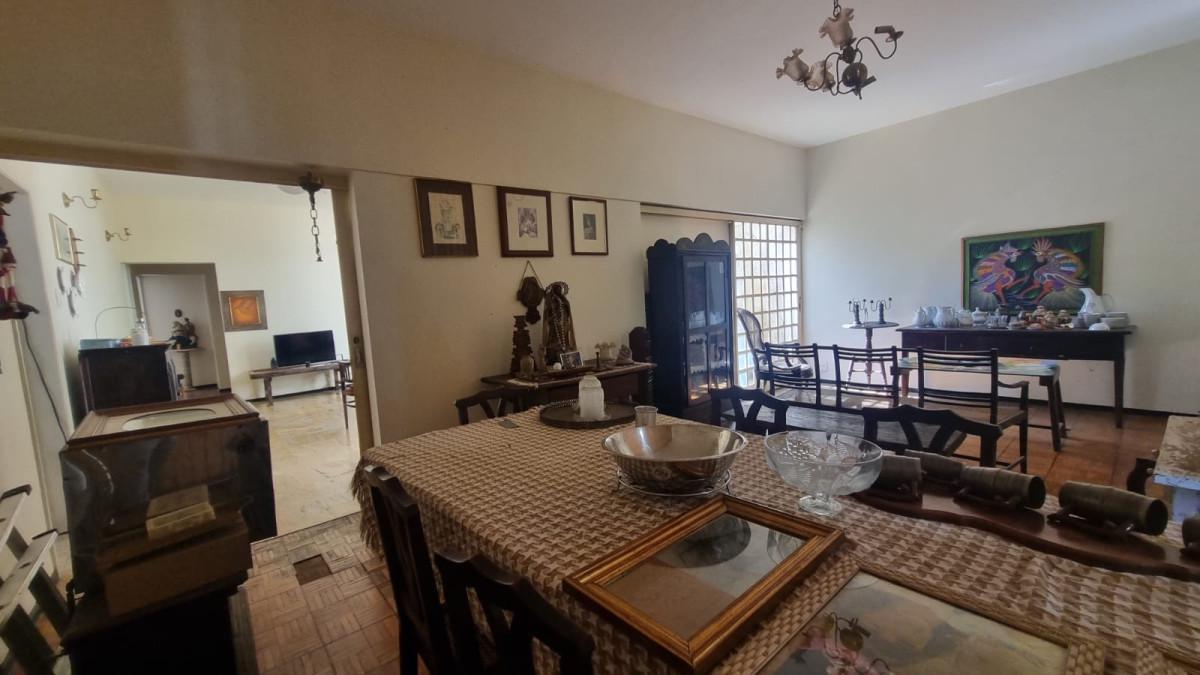 Casa, Gutierrez, 3 Quartos, 3 Vagas, 1 Suíte