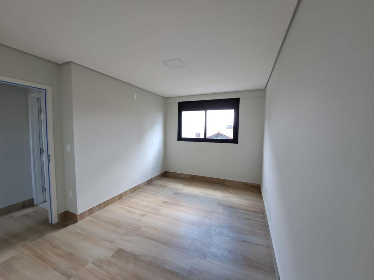 Apartamento, Silveira, 4 Quartos, 3 Vagas, 1 Suíte