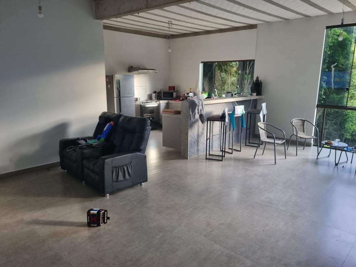Casa, São Sebastião das Águas Claras, 4 Quartos, 6 Vagas, 2 Suítes