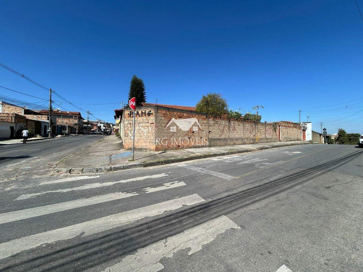 Casa, Senhora de Fátima, 2 Quartos, 3 Vagas