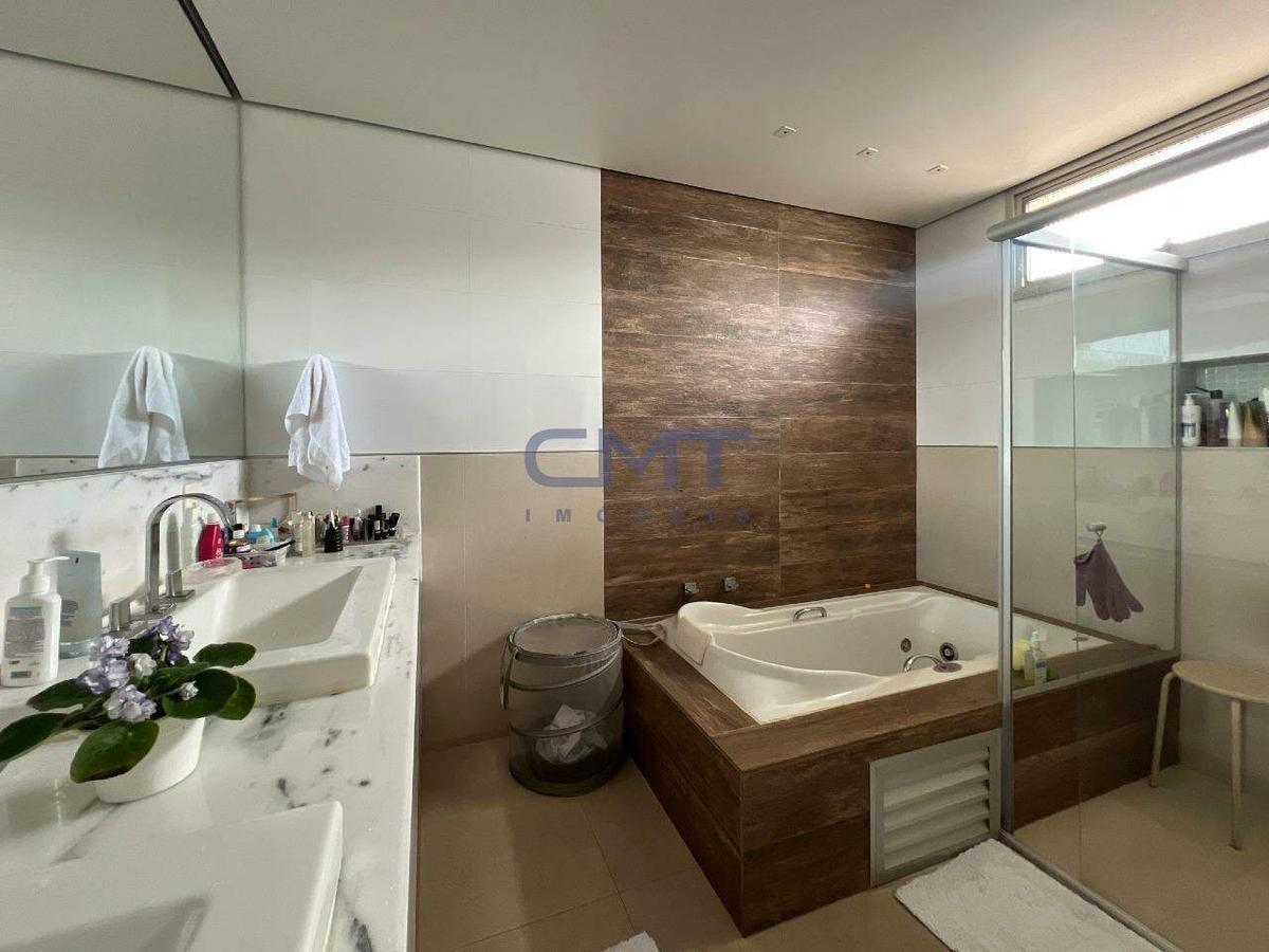 Apartamento, Serra, 4 Quartos, 3 Vagas, 4 Suítes