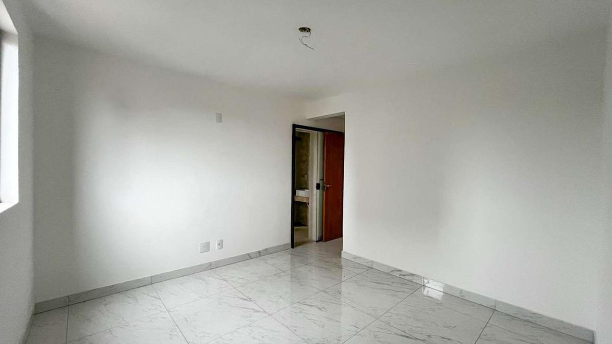 Cobertura, Indaiá, 4 Quartos, 3 Vagas, 3 Suítes