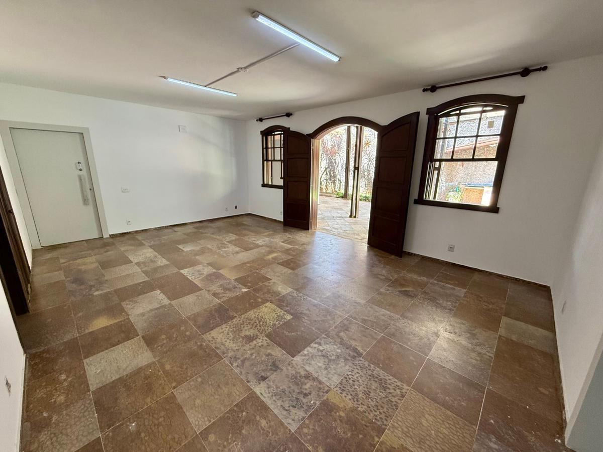 Casa, São Luiz (pampulha), 5 Quartos, 8 Vagas, 2 Suítes