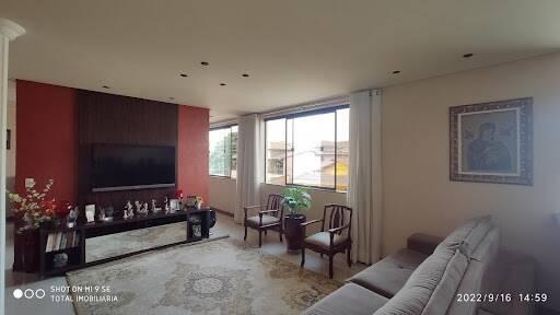 Casa, Giovanini, 6 Quartos, 4 Vagas, 2 Suítes