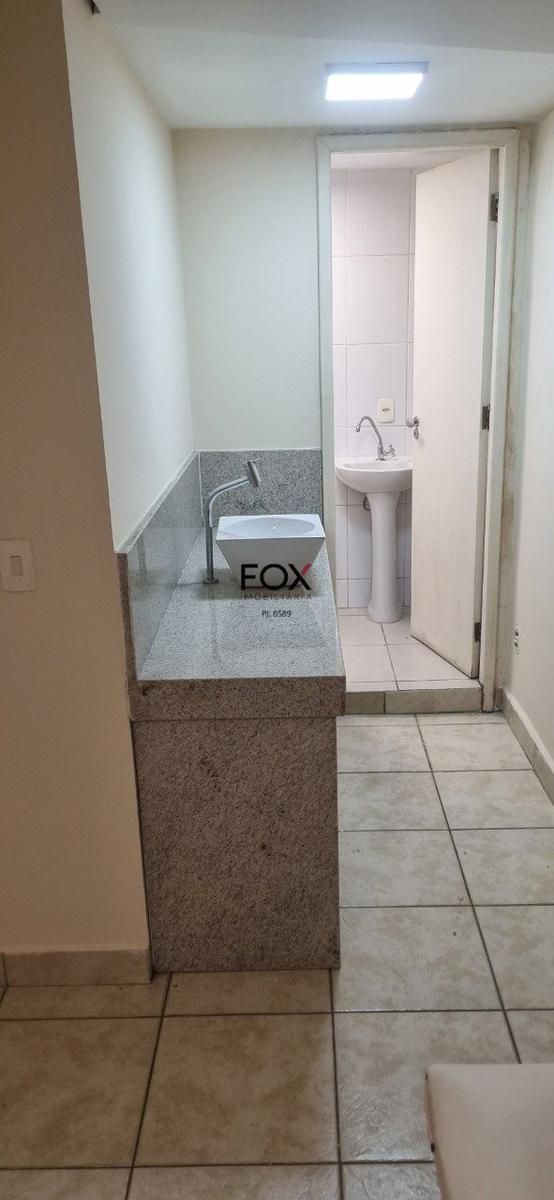 Sala, Santa Efigênia, 0 Quarto, 4 Vagas