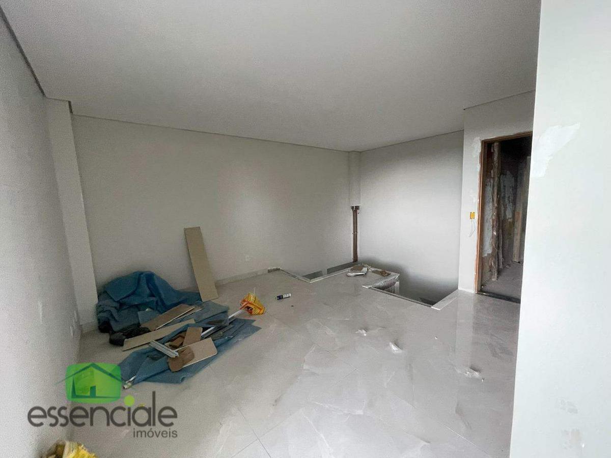 Cobertura, Santa Cruz Industrial, 4 Quartos, 3 Vagas