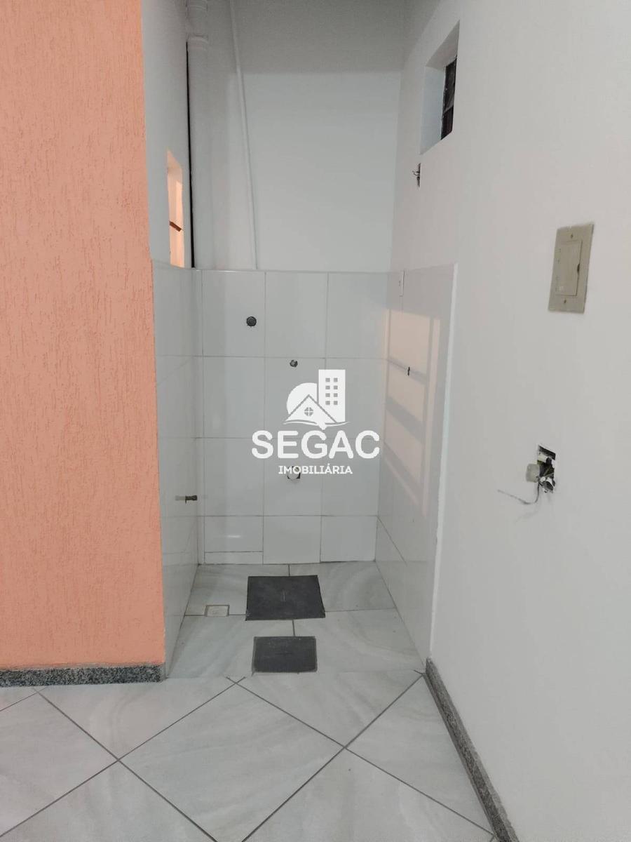 Sala, Boa Vista, 0 Quarto, 0 Vaga