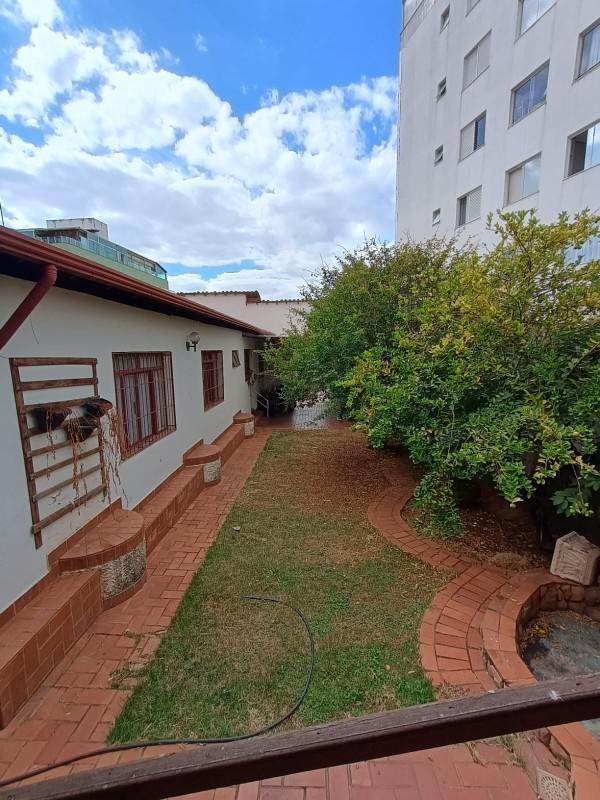 Casa, Castelo, 4 Quartos, 4 Vagas, 2 Suítes