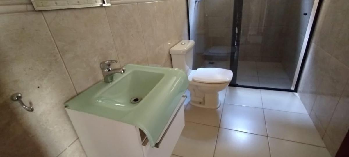 Casa, Santa Cruz, 5 Quartos, 4 Vagas, 1 Suíte