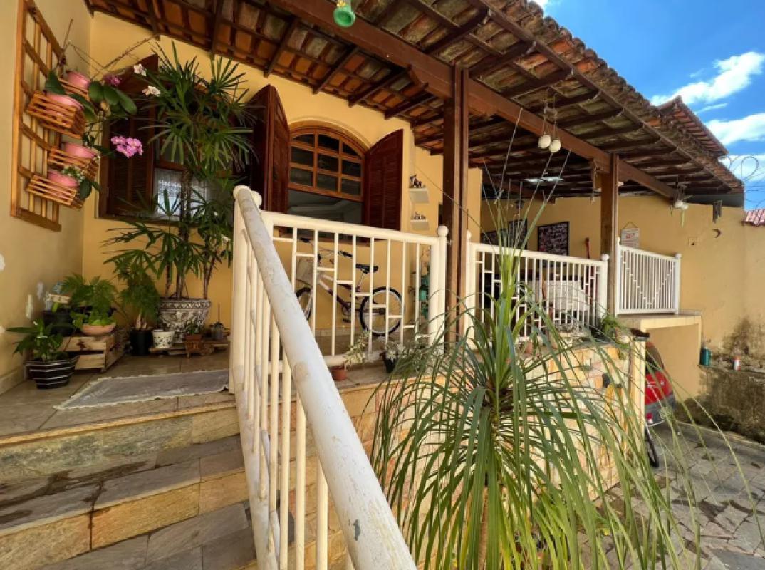 Casa, Planalto, 3 Quartos, 3 Vagas, 1 Suíte