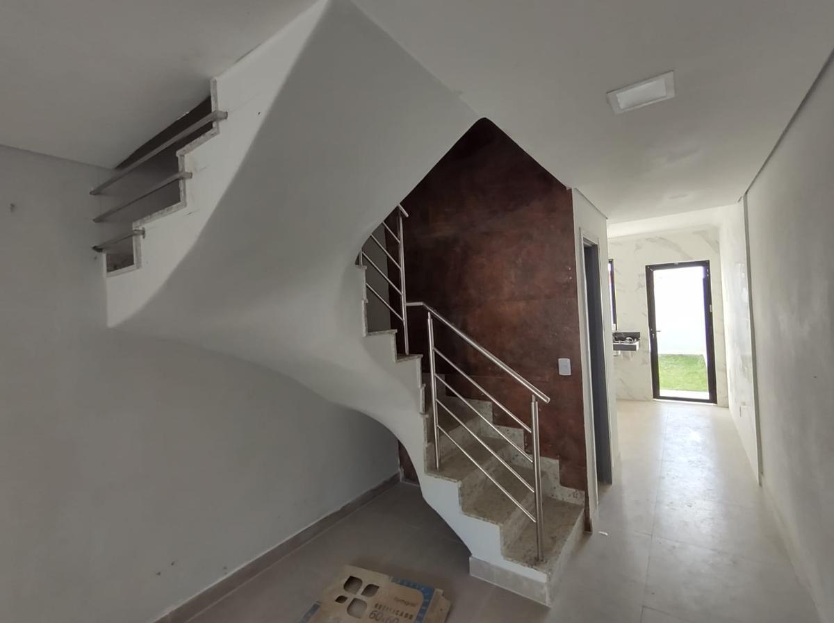 Casa, Copacabana, 2 Quartos, 3 Vagas, 2 Suítes