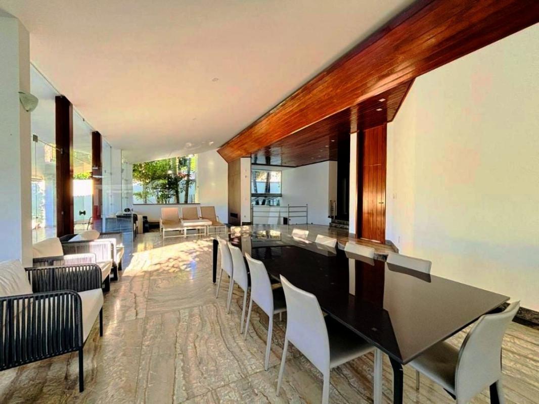 Casa, Bandeirantes (pampulha), 4 Quartos, 10 Vagas, 2 Suítes