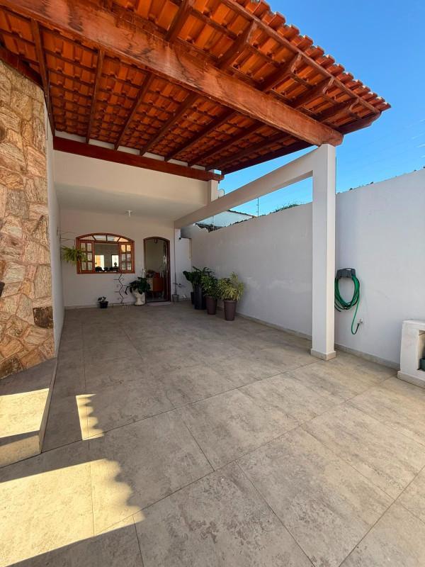 Casa, Bela Vista, 3 Quartos, 2 Vagas, 1 Suíte