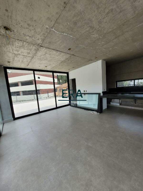 Cobertura, Luxemburgo, 3 Quartos, 2 Vagas, 2 Suítes