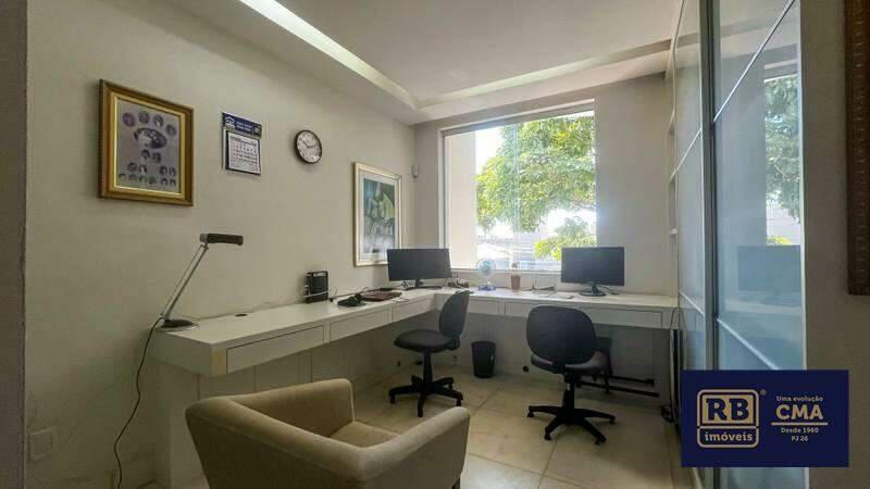 Casa, Vila Paris, 6 Quartos, 7 Vagas, 2 Suítes