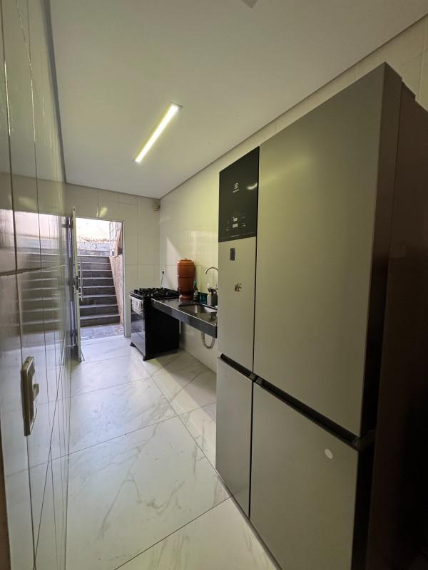 Casa, Colégio Batista, 4 Quartos, 2 Vagas, 2 Suítes
