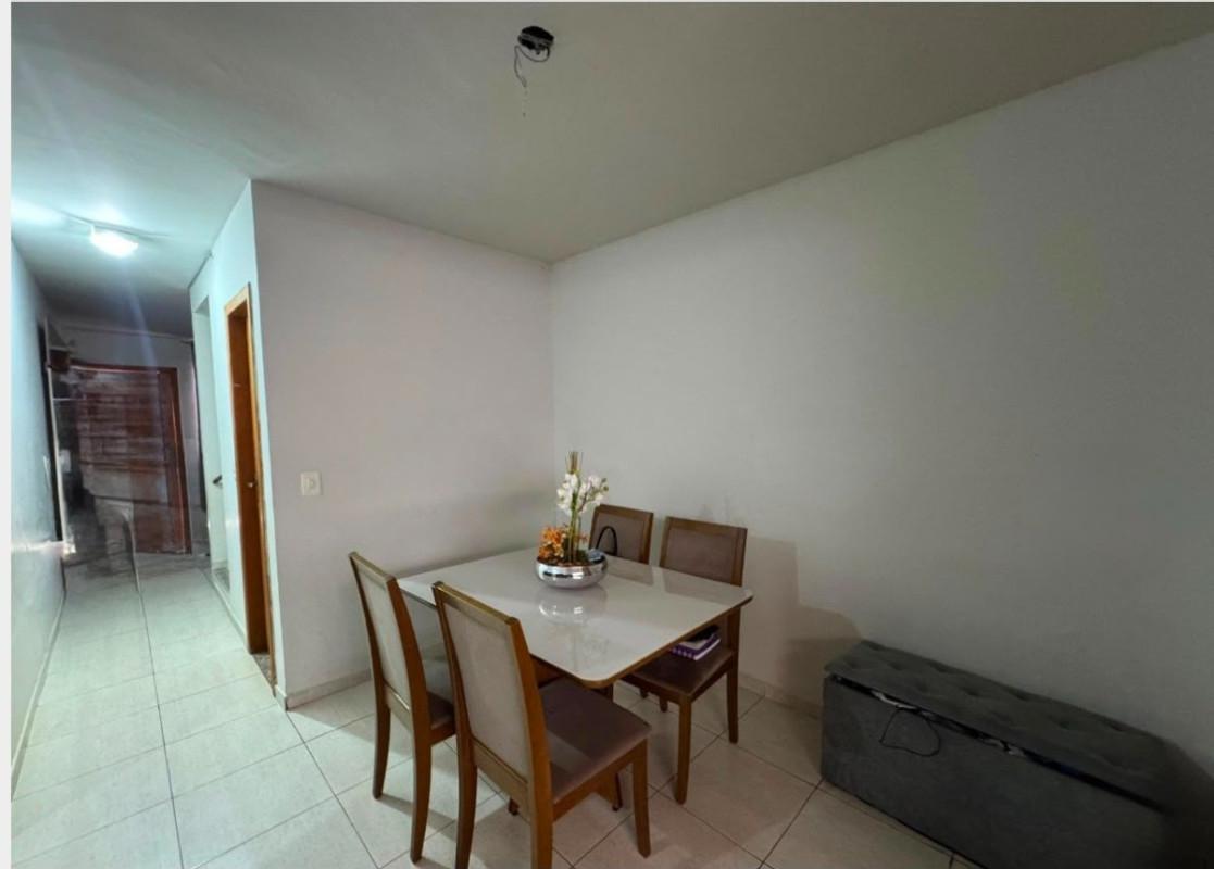 Casa, Coqueiros, 3 Quartos, 2 Vagas, 1 Suíte