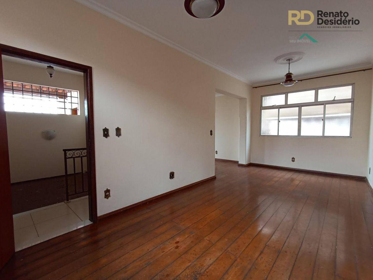 Casa, Concórdia, 3 Quartos, 0 Vaga, 1 Suíte