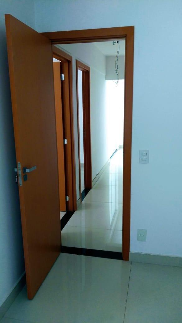 Apartamento, Serrano, 3 Quartos, 2 Vagas, 1 Suíte