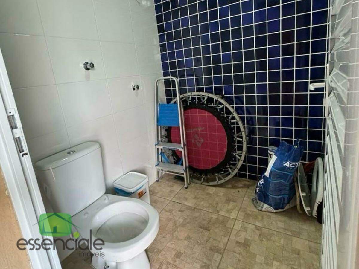 Casa, São Gonçalo, 3 Quartos, 8 Vagas, 1 Suíte