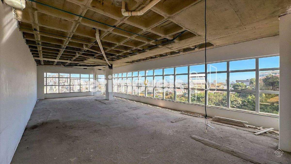 Andar, Estoril, 0 Quarto, 82 Vagas